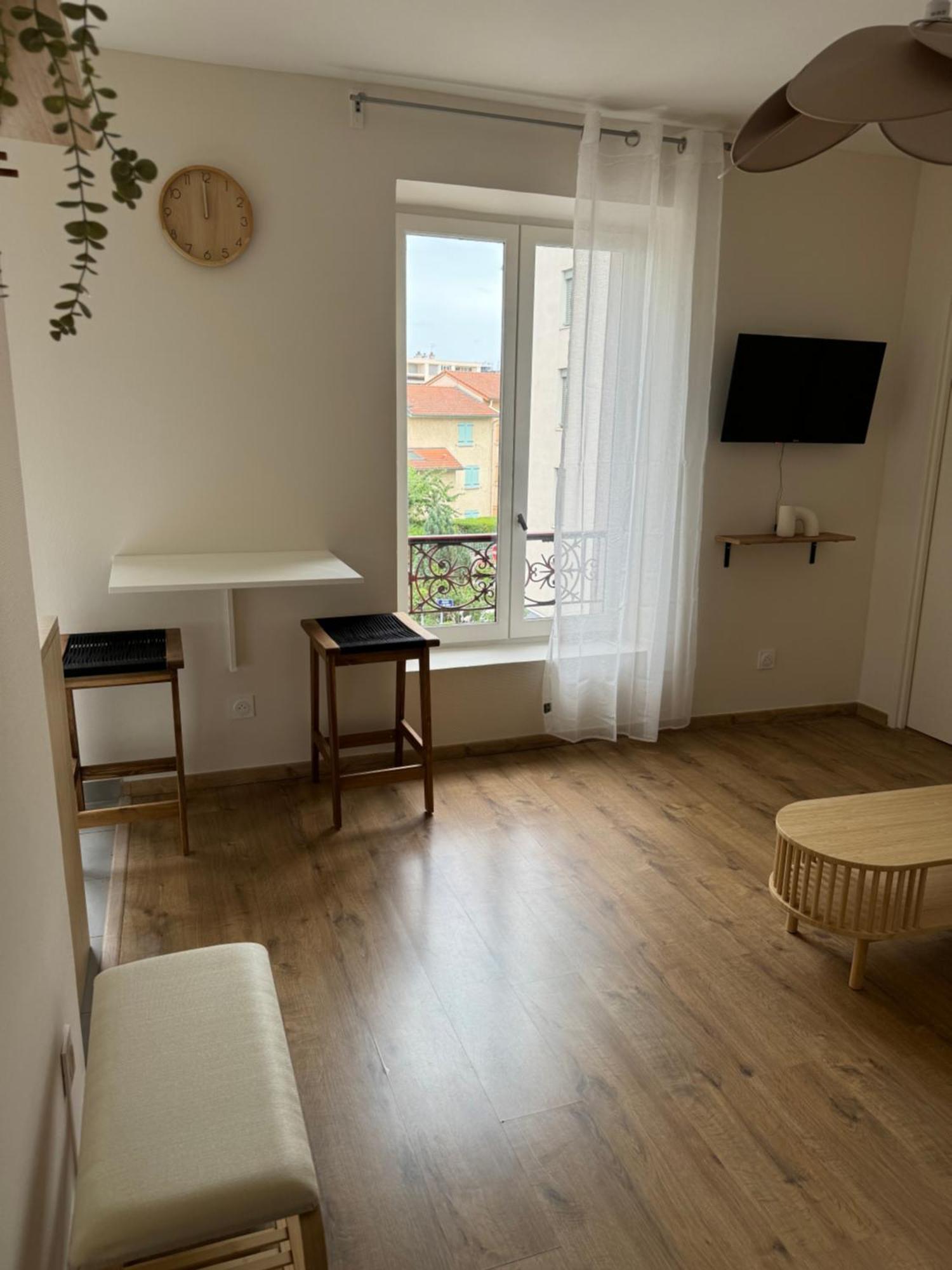 Appartement Avec Une Chambre Lione Esterno foto